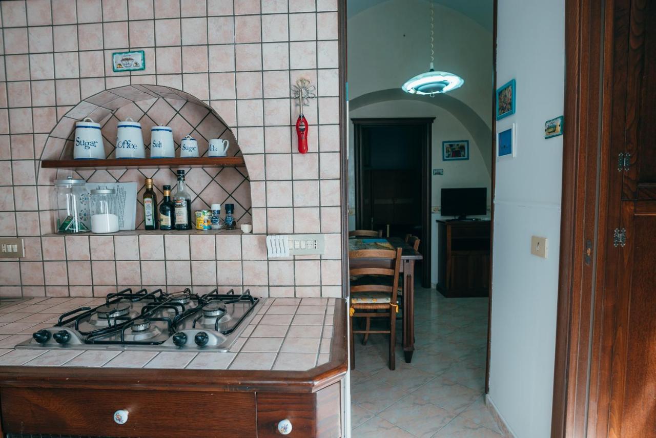 アトラーニCasa Manuアパートメント エクステリア 写真